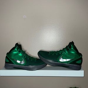 Nike Hyperdunk 2011